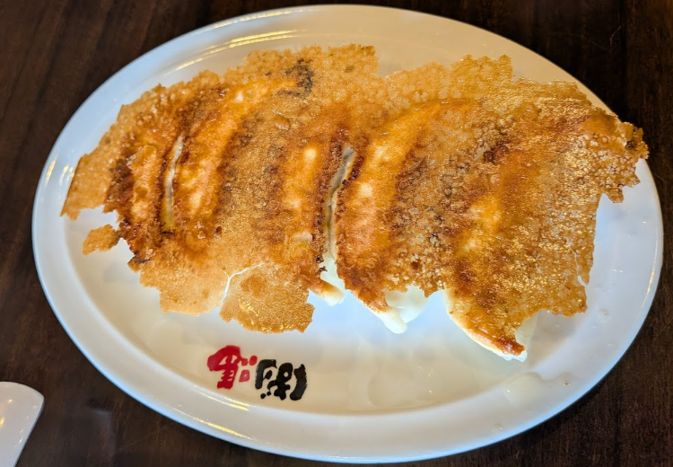 まことやの餃子